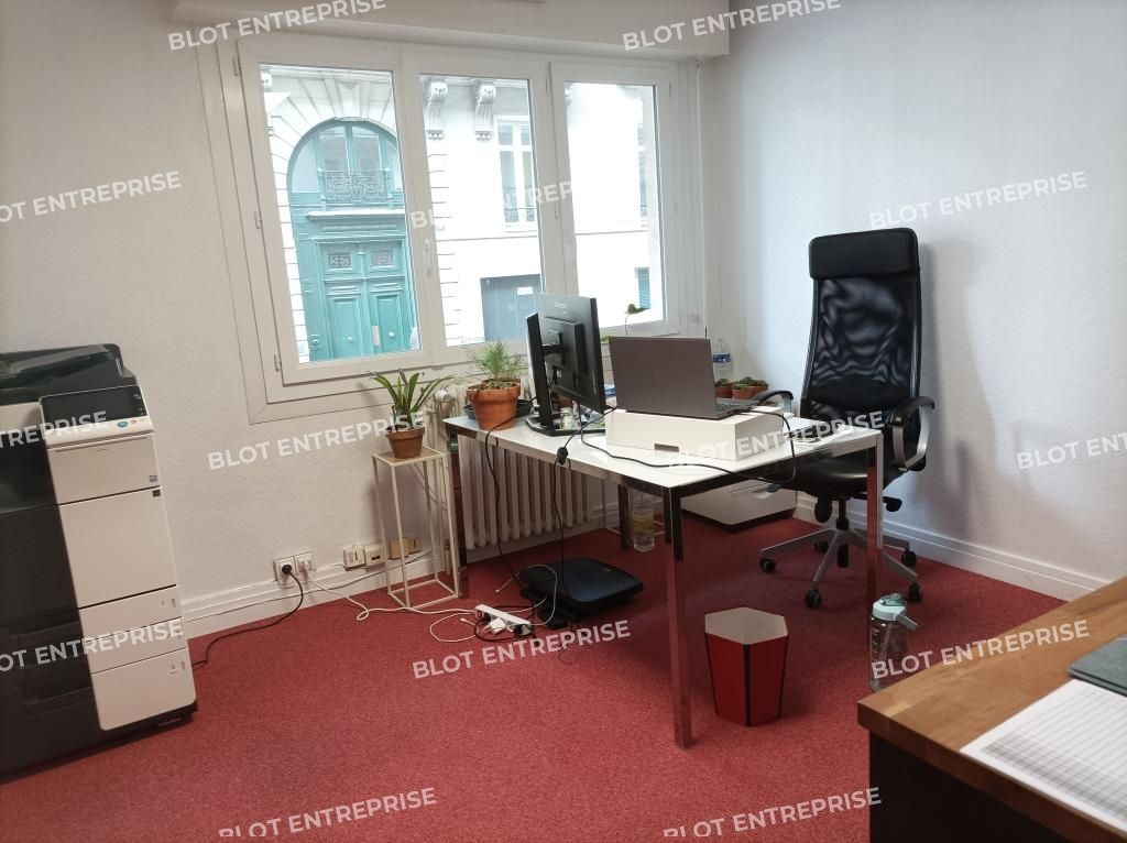 Location bureaux 69 m² non divisibles