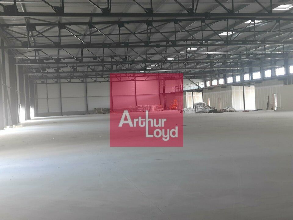 CLERMONT-FERRAND ZONE DES GRAVANCHES  A LOUER LOCAL ACTIVITE 1154 M² -  PROGRAMME NEUF - 