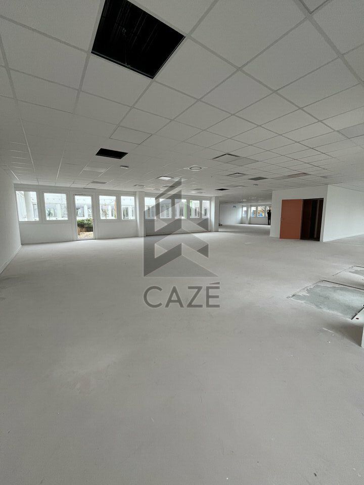Location bureaux 744 m² divisibles à partir de 130 m²