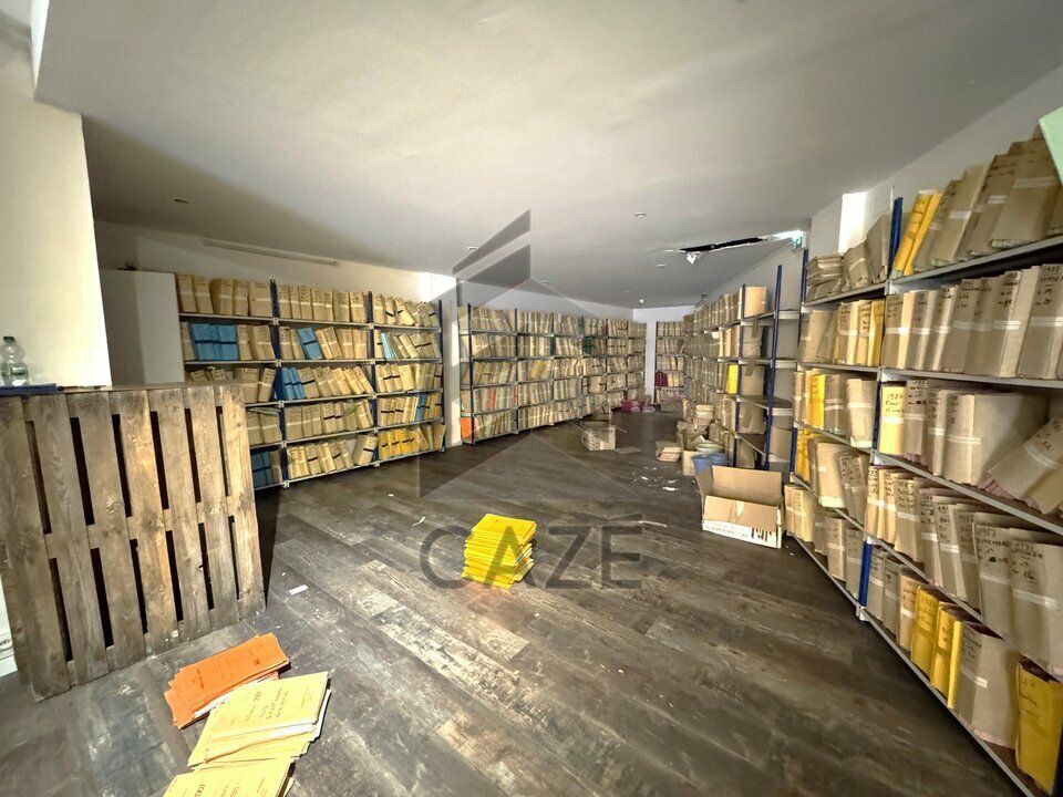 Location bureaux 119.81 m² non divisibles