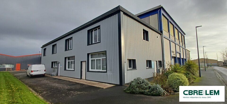 Location bureaux 450 m² non divisibles