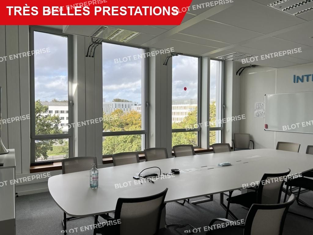 Location bureaux 1303 m² non divisibles