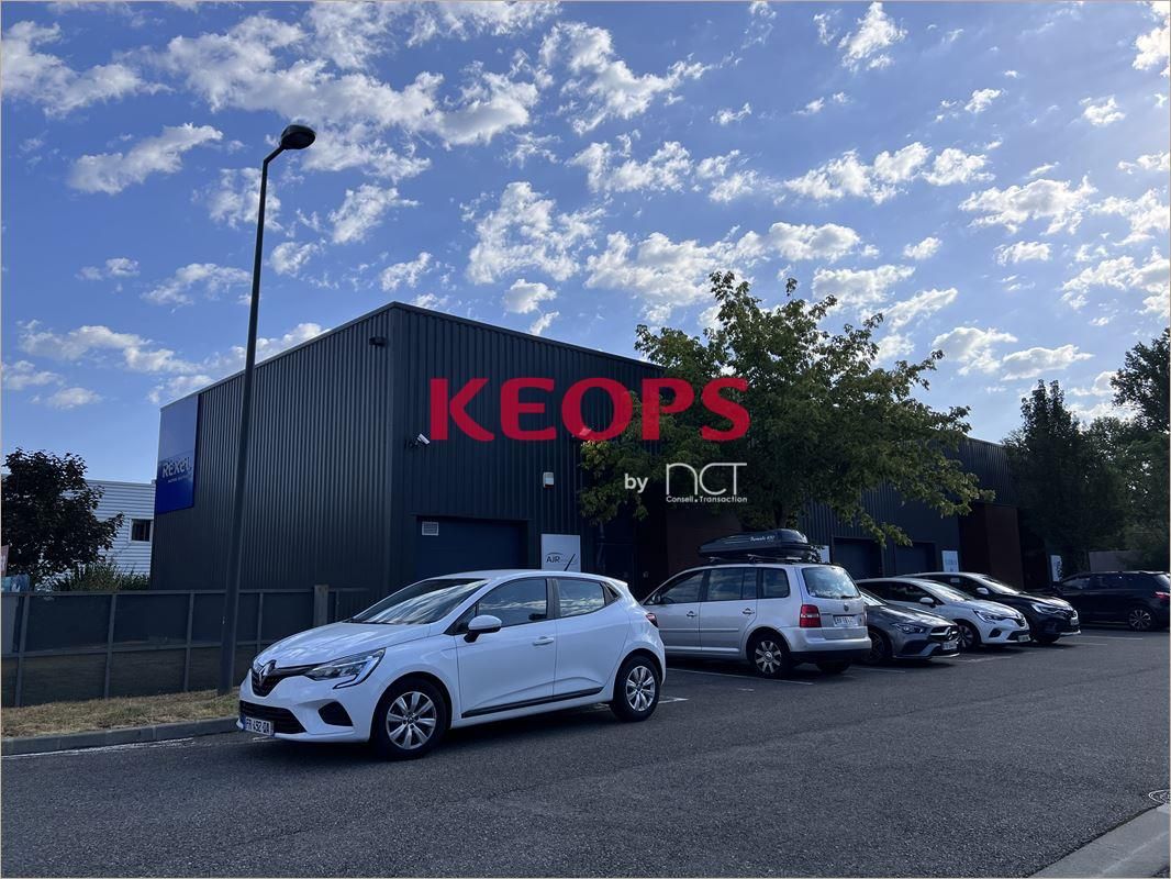 Location Locaux d'activité 306 m² non divisibles