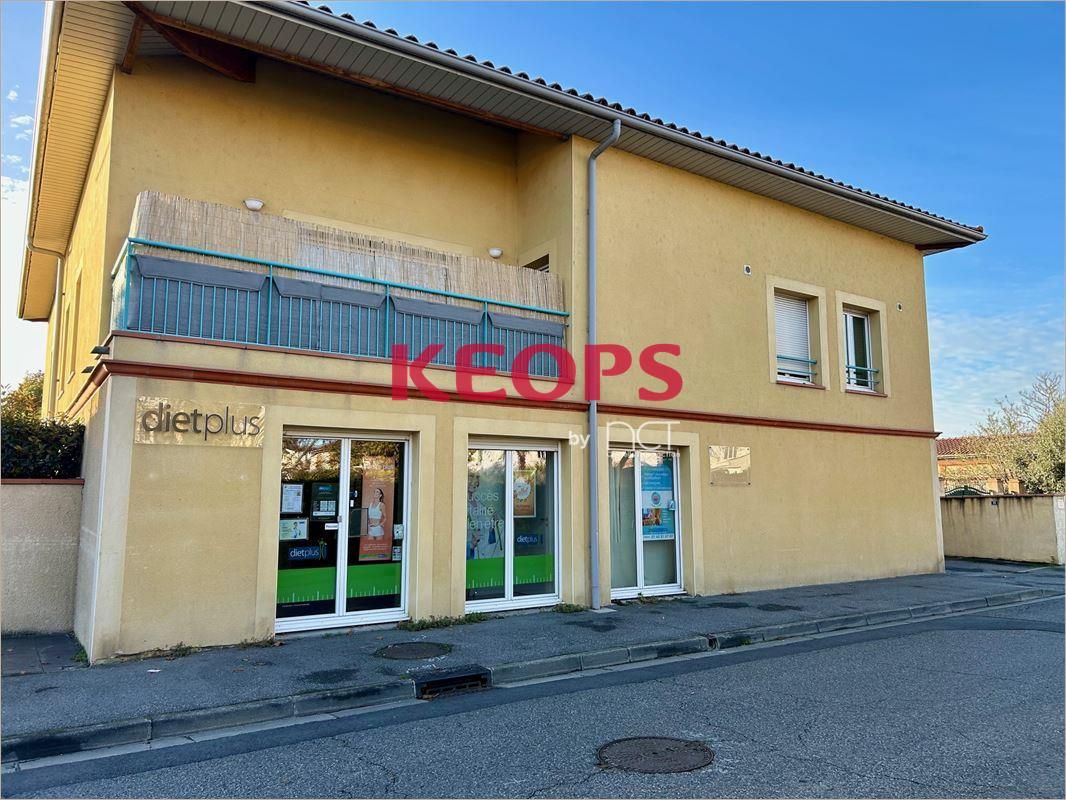 Location Commerce/boutique 80 m² non divisibles
