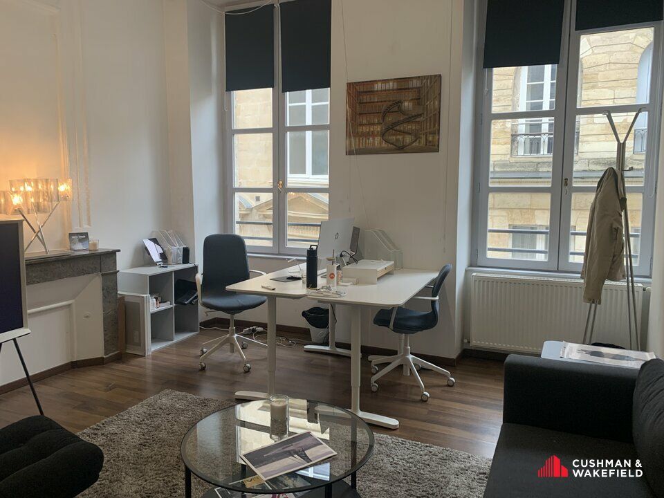 Location bureaux 130 m² non divisibles