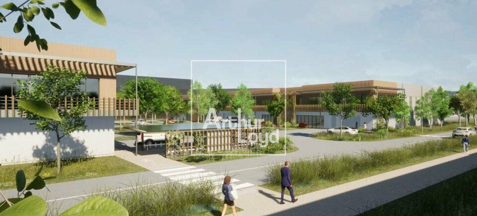 Vente local d''activites 20458 m² divisibles à partir de 2637 m²