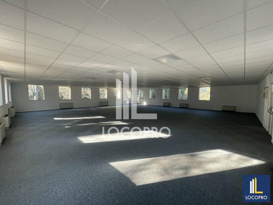 BUREAUX À VENDRE DE 777 M2 DIVISIBLES À PARTIR DE 259 M2 - ANTIBES TROIS MOULINS