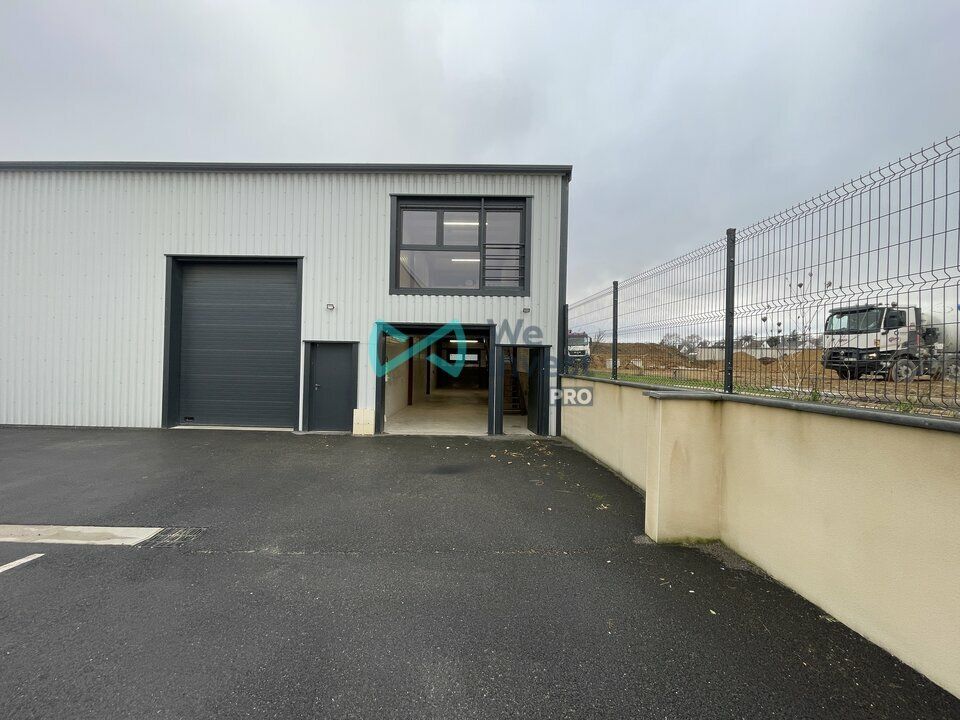 Location local d''activites 150 m² non divisibles