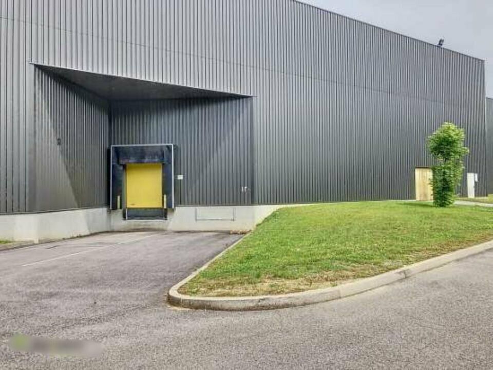 Location bureau Épinal (88000) - 2735 m²