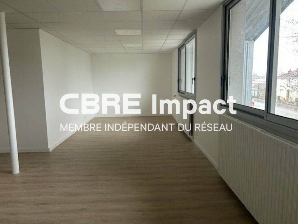 Location bureaux 76 m² non divisibles