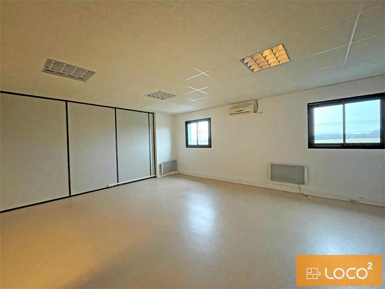 local d'activité de 1410 m² environ - zi proxima