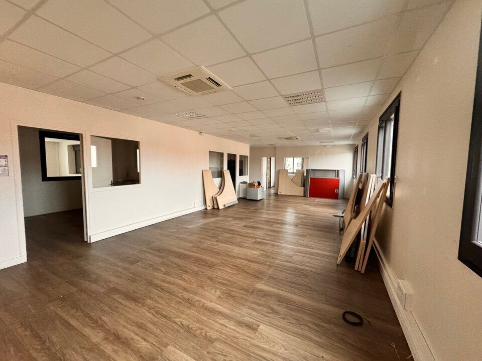Location bureaux 195 m² non divisibles