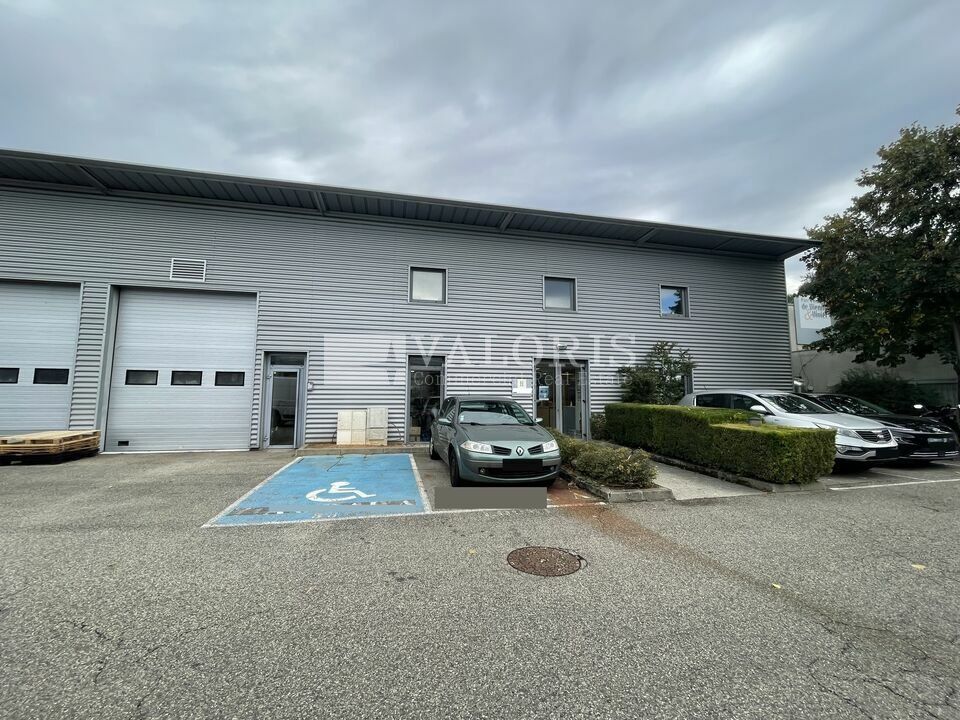 Location activité/entrepôt - 364 m²