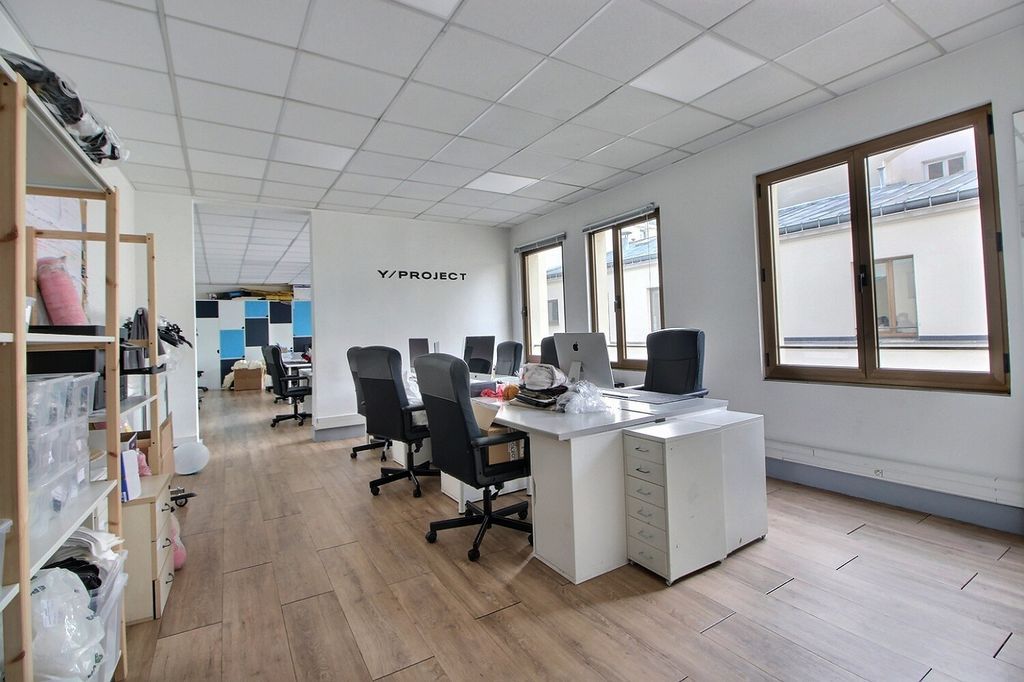 Location bureaux 85 m² non divisibles