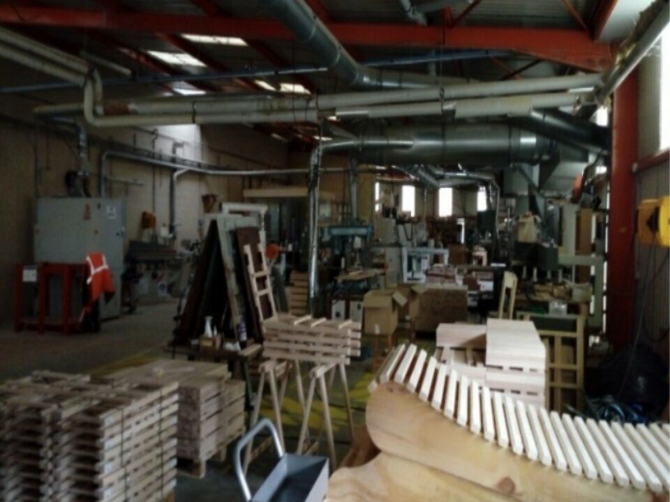 Site de 4 475 m² à Froncles : ateliers, bureaux et entrepôt