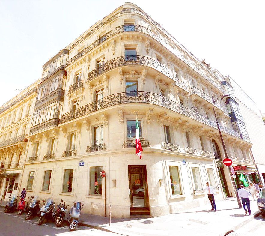 Location bureaux 690.00 m² à paris