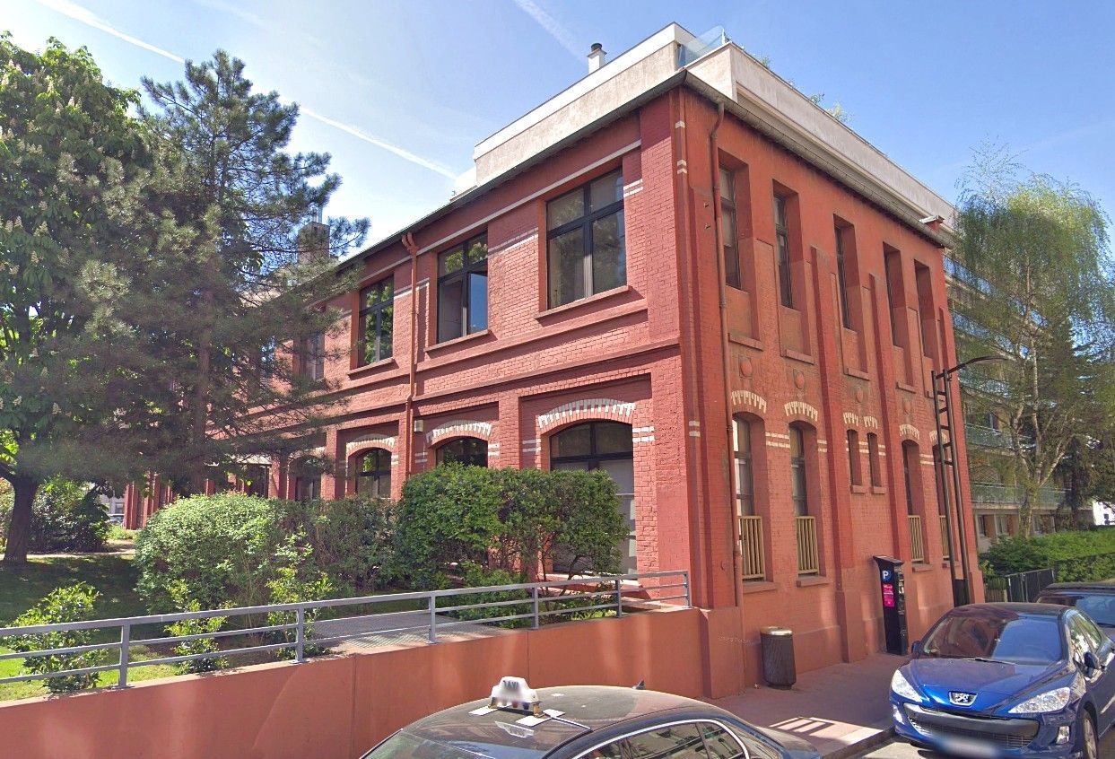 Location bureaux 213.00 m² à levallois perret