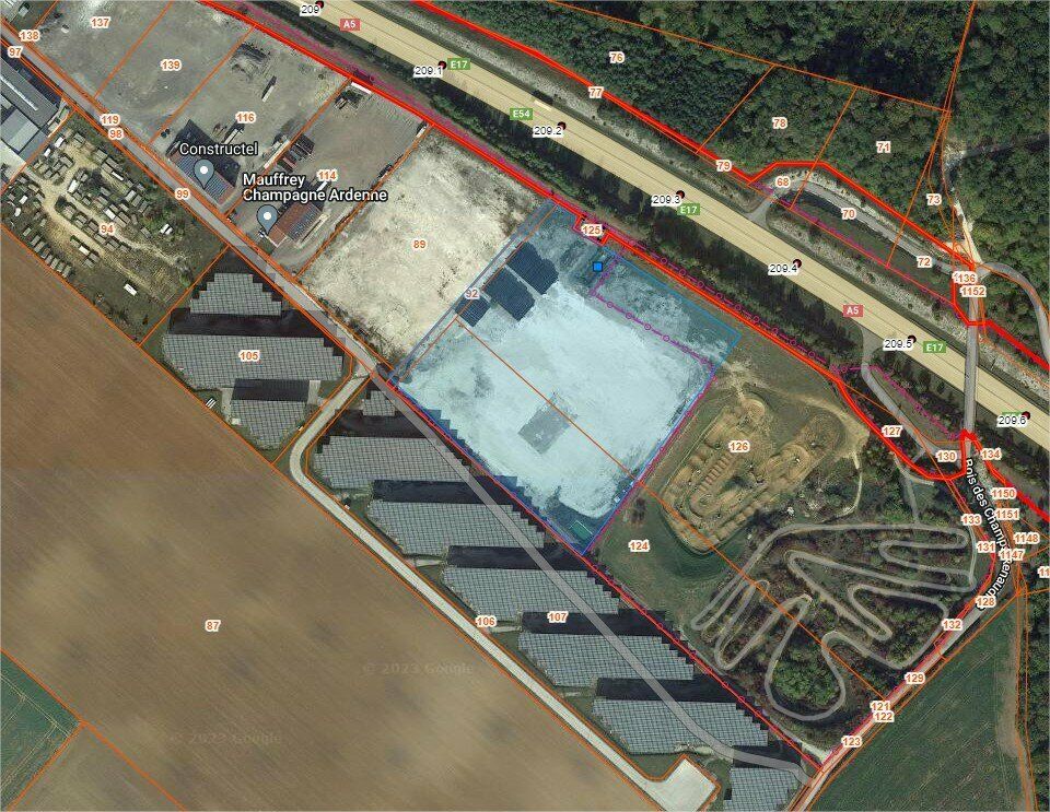 Vente terrain 34400 m² non divisibles