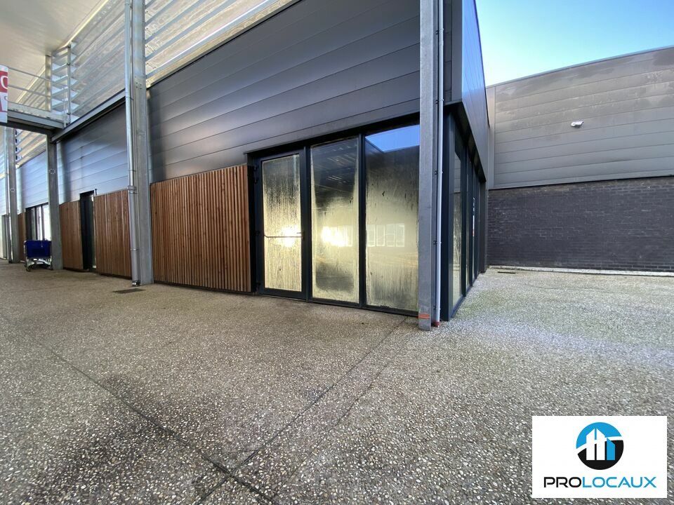 Vente local commercial 228 m² non divisibles