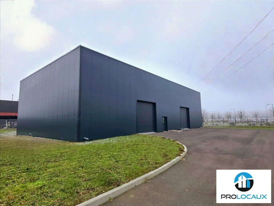 Vente local d''activites 500 m² non divisibles