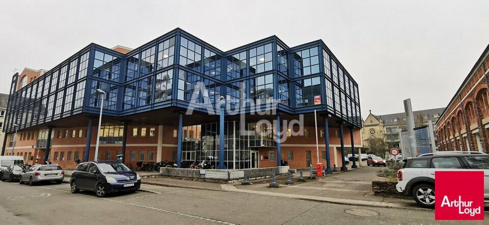 Location bureaux 180 m² non divisibles
