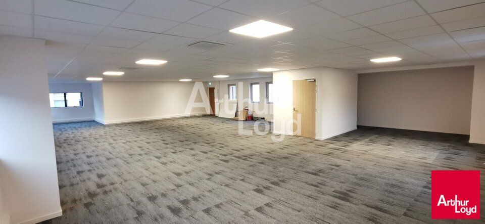 RENNES OBERTHUR - BUREAUX A LOUER - 180 M²