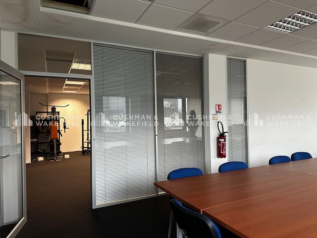 Location bureaux 313 m² non divisibles