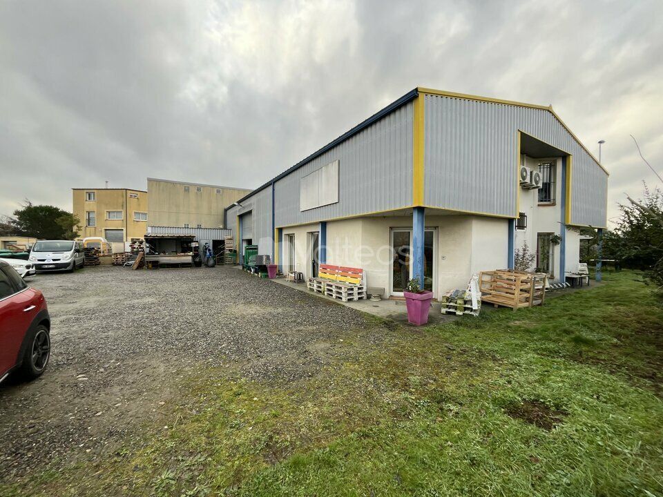 Location local d''activites 420 m² non divisibles