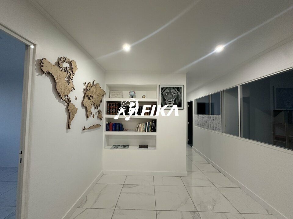 A VENDRE BUREAUX 180 m² - (31100) TOULOUSE