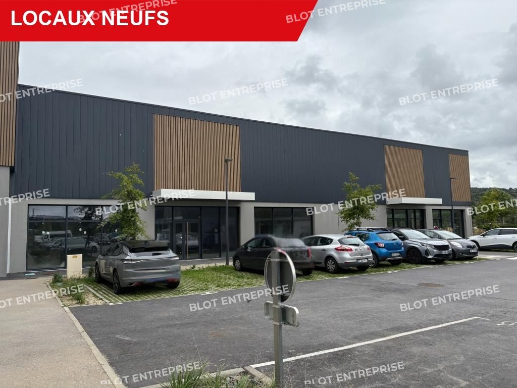 Vente local commercial 310 m² non divisibles