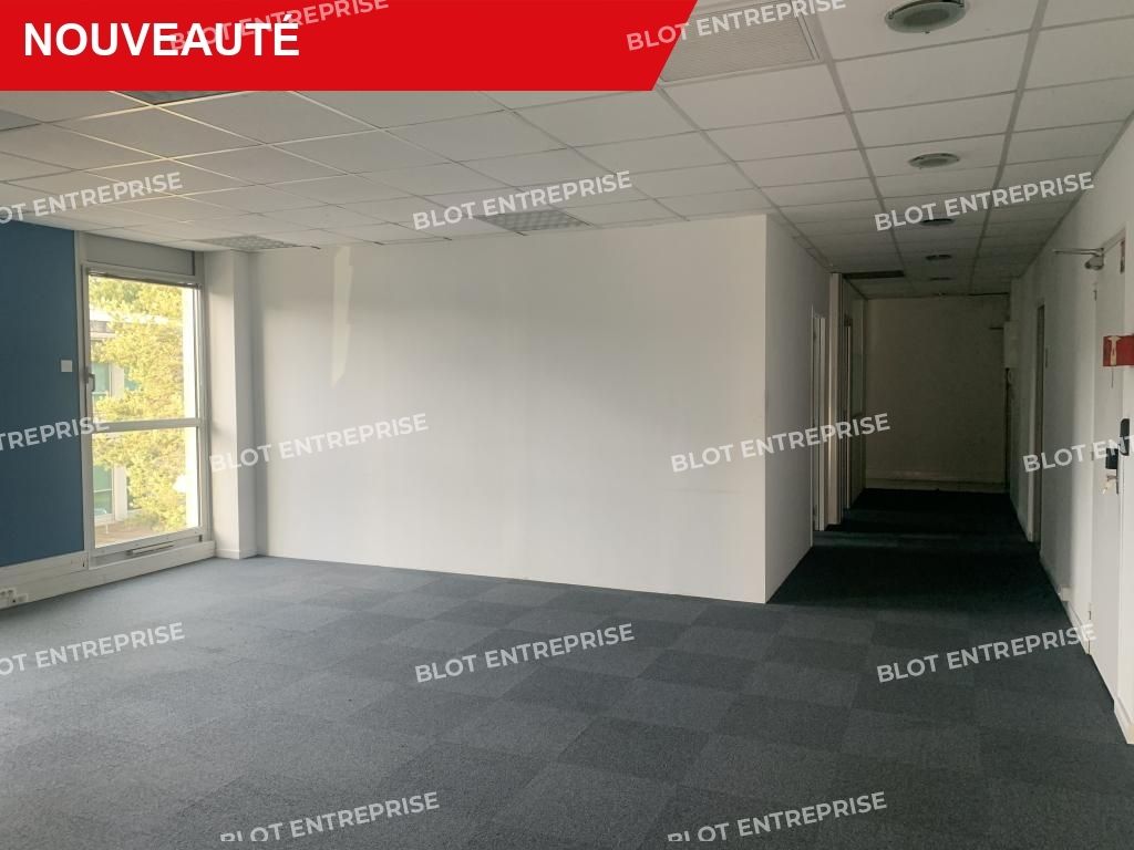 Location bureaux 203 m² non divisibles