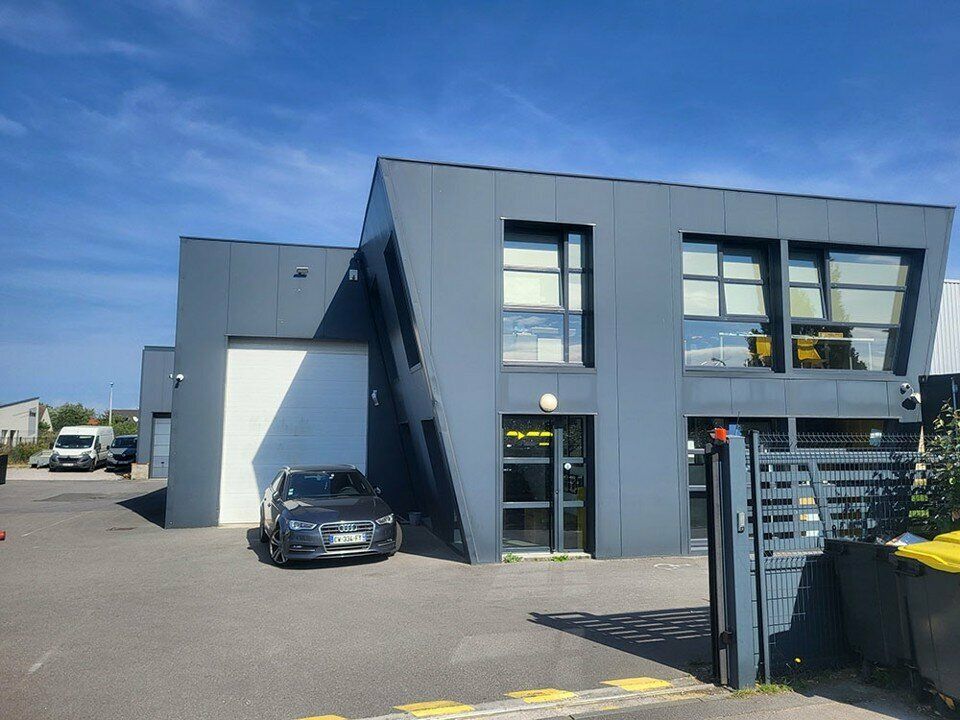 Vente local d''activites 750 m² non divisibles