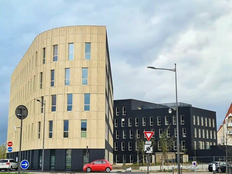 Bureaux 356 m² à vendre ou à louer à Troyes (10)