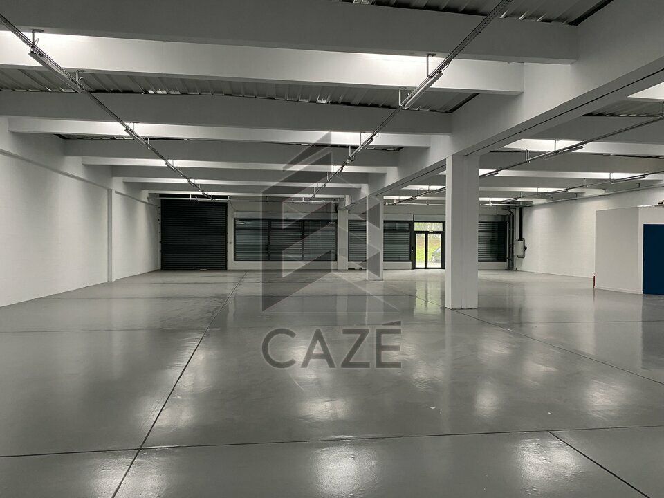 LOCAL A LOUER - ARTIGUES PRES BORDEAUX