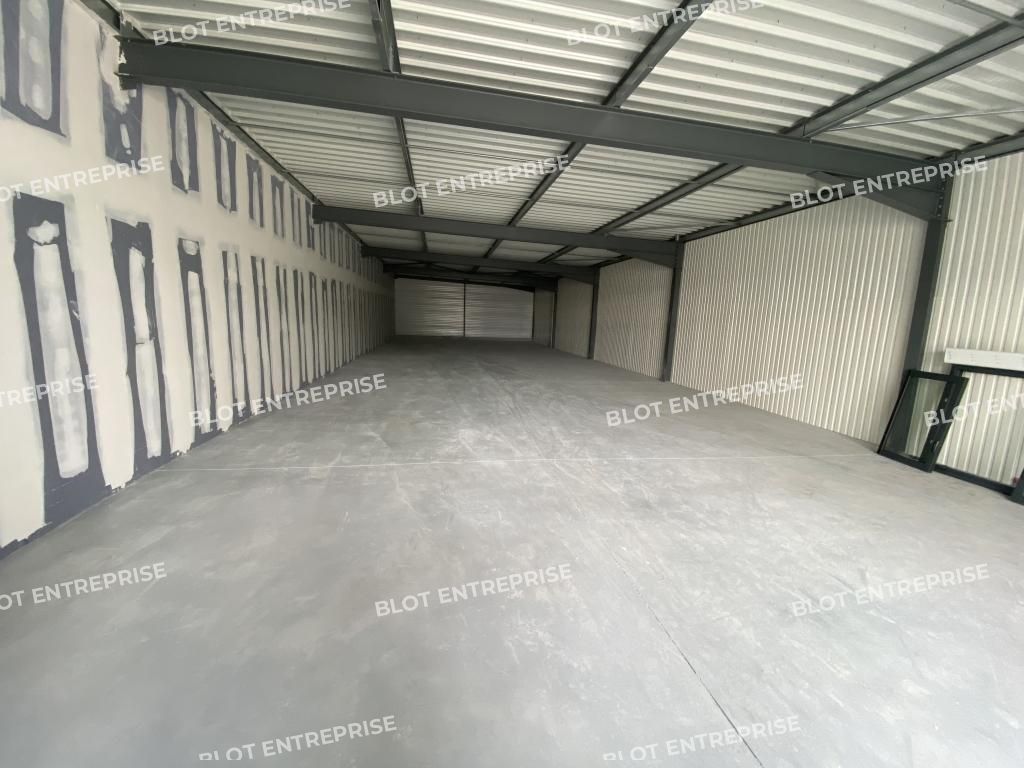 Location local commercial 250 m² non divisibles