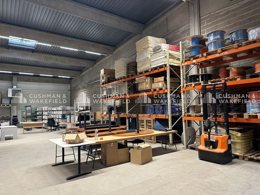 Vente activités 969 m² non divisibles