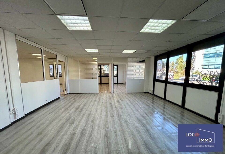 Location bureaux 139 m² non divisibles
