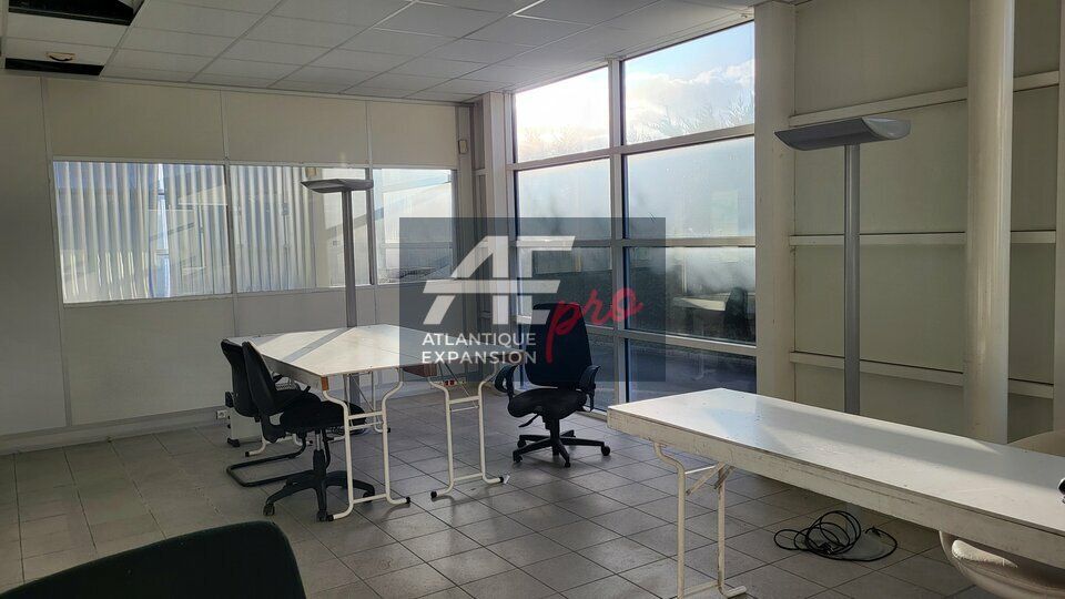 Location bureaux 76 m² non divisibles