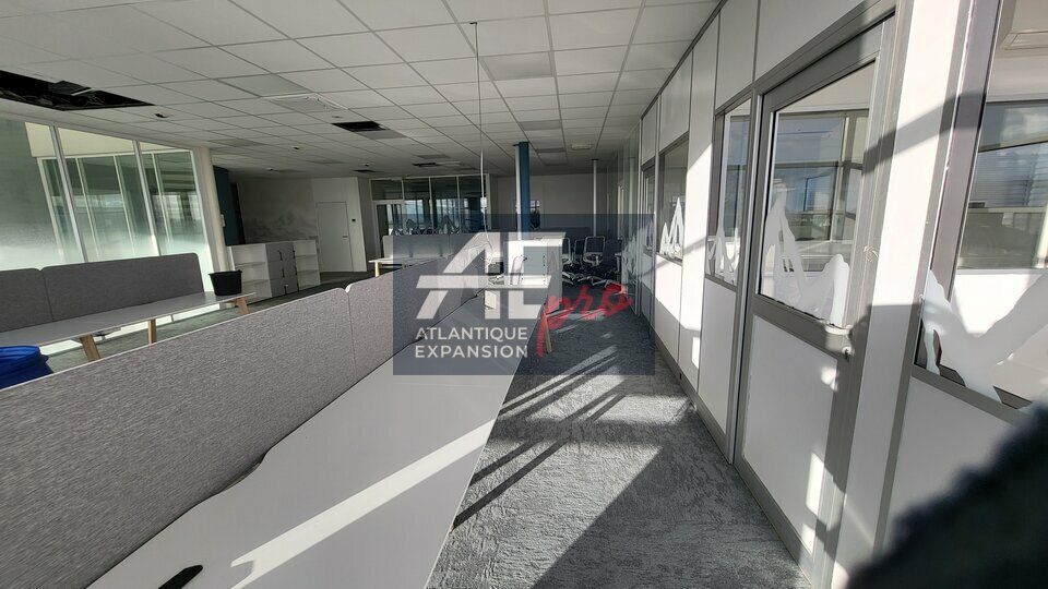 Location bureaux 159 m² non divisibles