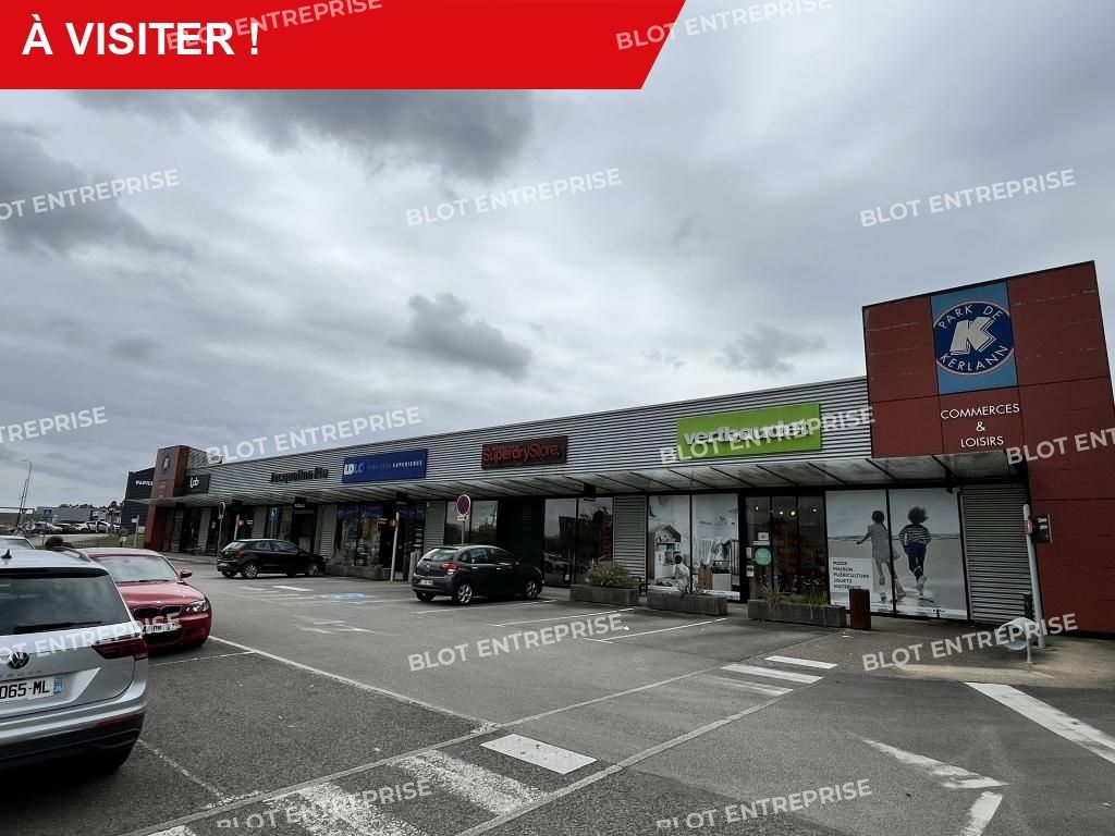 Location local commercial 246 m² non divisibles