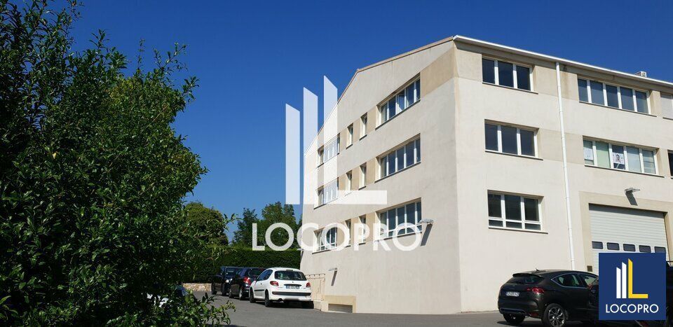 Location bureaux 161 m² divisibles à partir de 47 m²