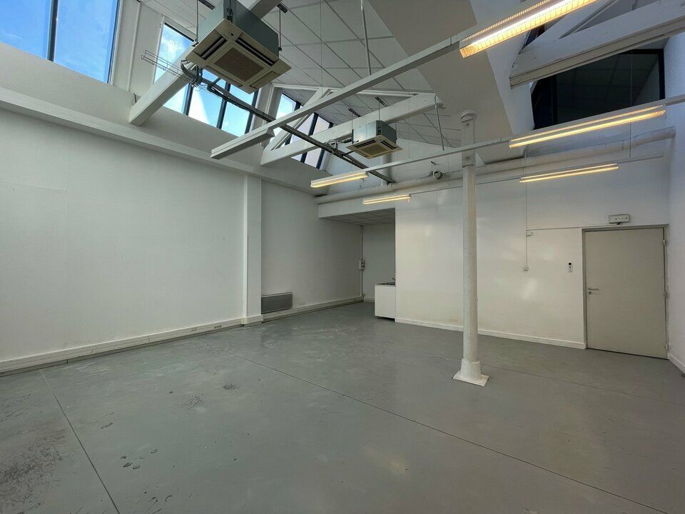 Location bureaux 141 m² non divisibles