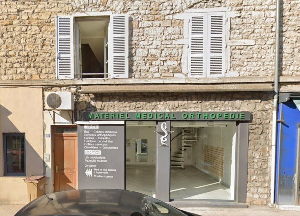 Location local commercial 52 m² non divisibles