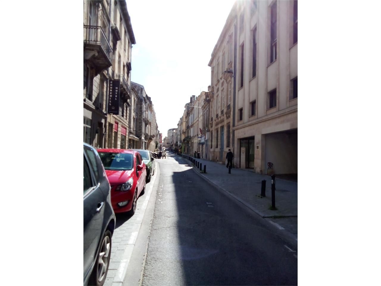 Location local commercial 20.00 m² à BORDEAUX