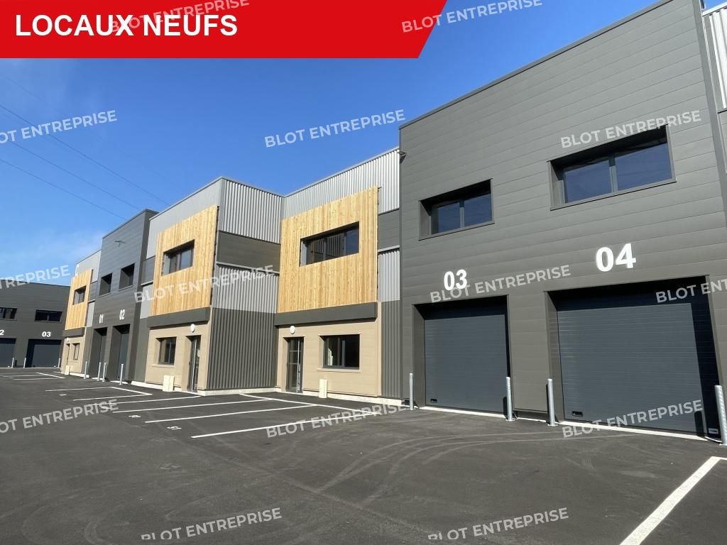 Vente entrepôts 281 m² non divisibles