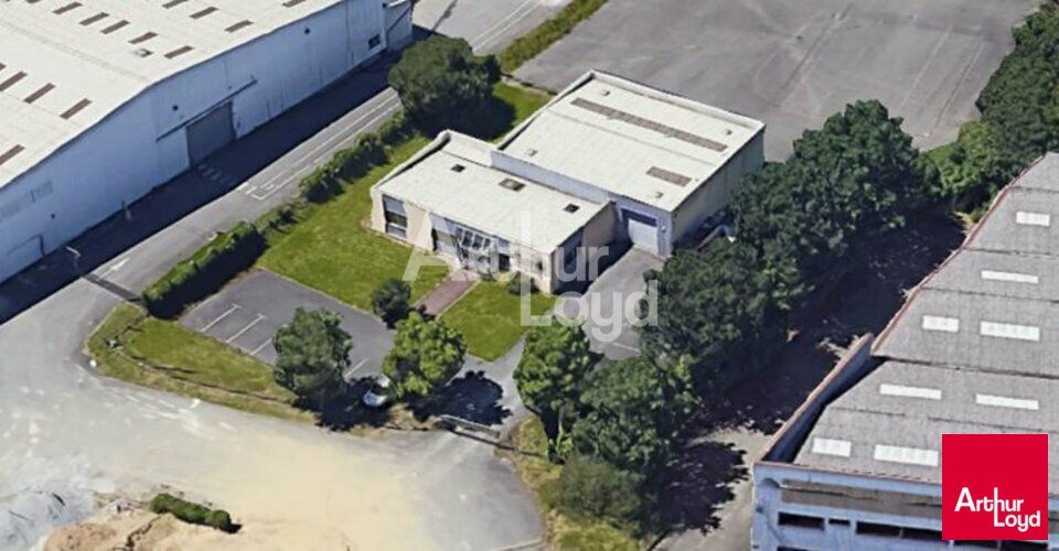 Location local d''activites 460 m² non divisibles