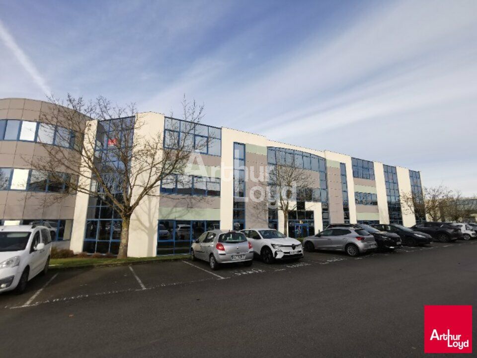 Location bureaux 400 m² divisibles à partir de 150 m²