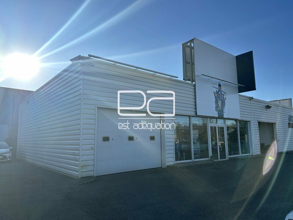 Location local commercial 260 m² non divisibles