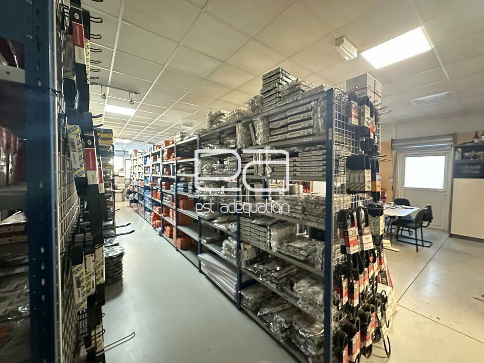 À LOUER – Local commercial de 260 m² -  Le Réveilleux -VANDOEUVRE