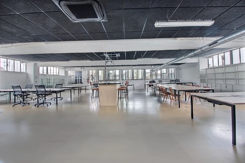 Location bureaux 660 m² divisibles à partir de 320 m²